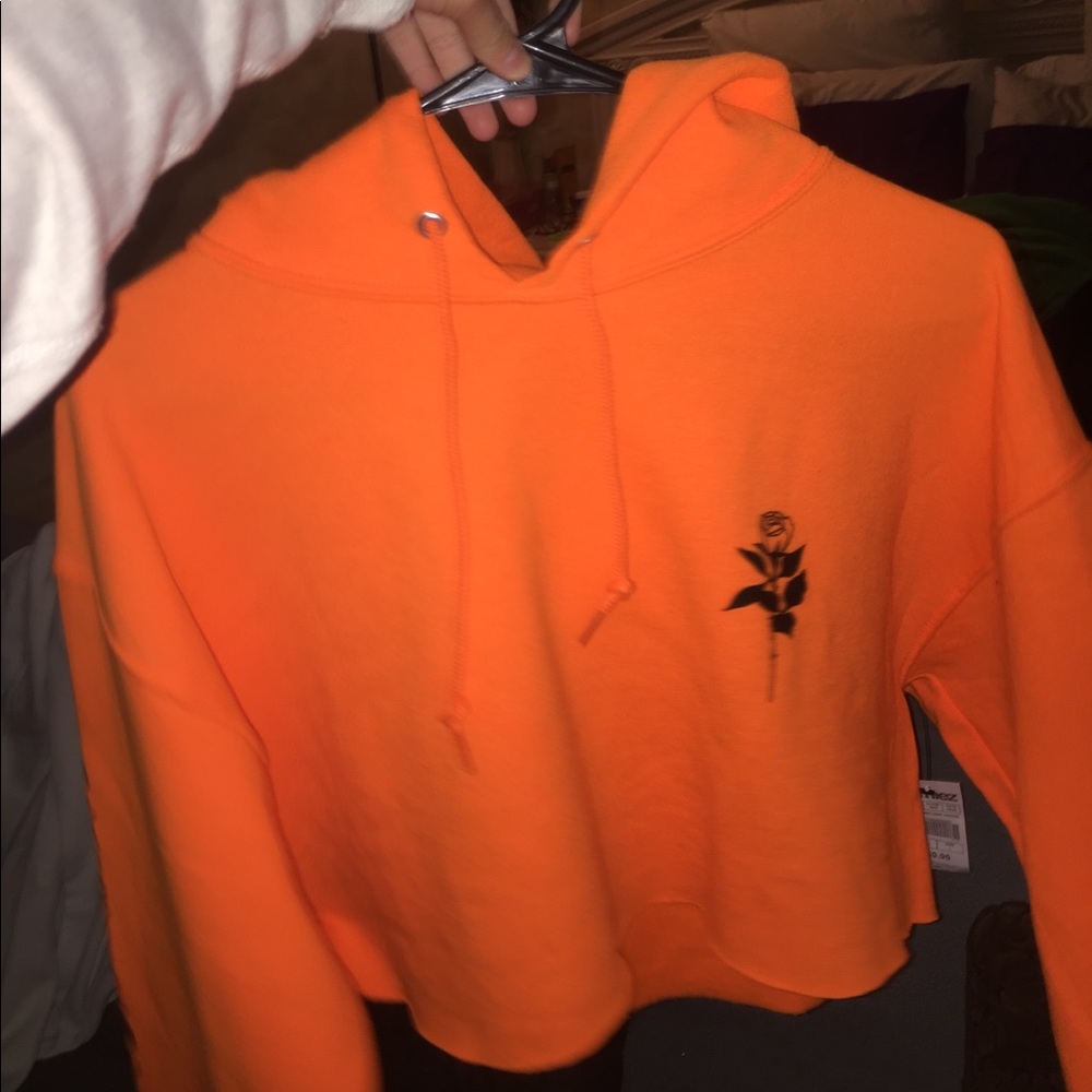 Cropped hoodie